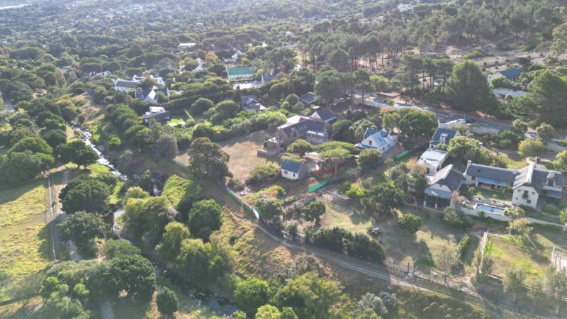 8 Bedroom Property for Sale in Hout Bay Western Cape